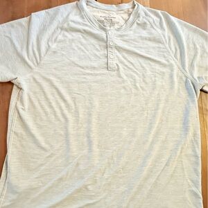 Tommy Bahama Heather Gray Short Sleeve Henley